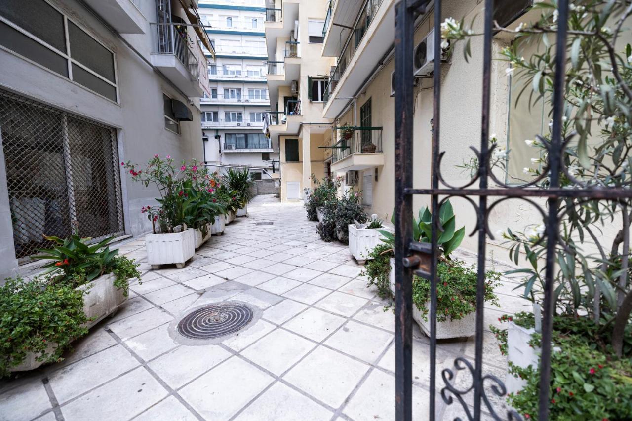 Delmare Mqueen Apartment Thessaloniki Exterior photo